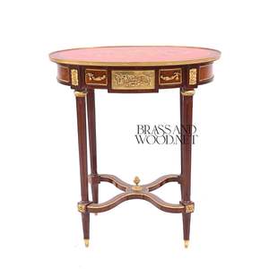 Table d'appoint ovale de luxe en acajou avec incrustation florale en marqueterie et accents en laiton doré orné pour une décoration classique de salon - Product Image 2