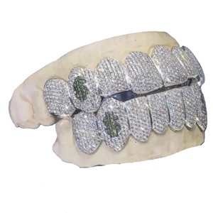 Embreld 10K oro sólido dientes parrilla diamante Moissanite personalizado fiesta regalo Decoración elegante 18K joyería fina Piercing joyería - Product Image 3