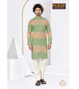 Kurta de seda suave elegante para hombre con bordado intrincado adecuado para festivales y ceremonias - Product Image 1