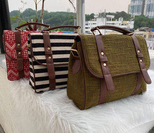 Bolsos ricos y de moda del color para las mujeres con la estructura cómoda y los compartimientos prácticos - Product Image 5