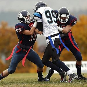 Verstelbare Haak En Lus Vlag Voetbalriemen Set Met <span class=keywords><strong>3</strong></span> Vlaggen Per Riem Voor Veilige Contactloze Gameplays - Product Image 6