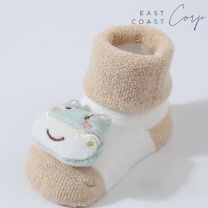 Calcetines antideslizantes hasta el tobillo con cara de animal de algodón para niños y niñas estilo occidental transpirable y para temporadas de otoño e invierno - Product Image 5