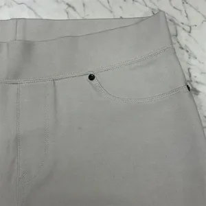 Pantalon legging décontracté en nylon et spandex anti-rides pour femmes - Product Image 4