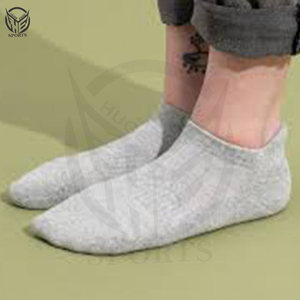 Vente en gros de chaussettes d'hiver de haute qualité chaussettes habillées en coton jacquard chaussettes colorées folles et drôles pour hommes et femmes - Product Image 4