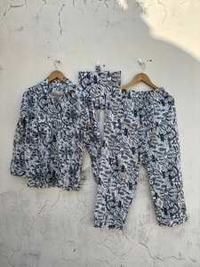 Pijama de Algodón Hecho a Mano para Mujer, Cuello en V, Manga Larga, Estampado |   Estilo Casual para Vacaciones, Suave y Transpirable - Product Image 3