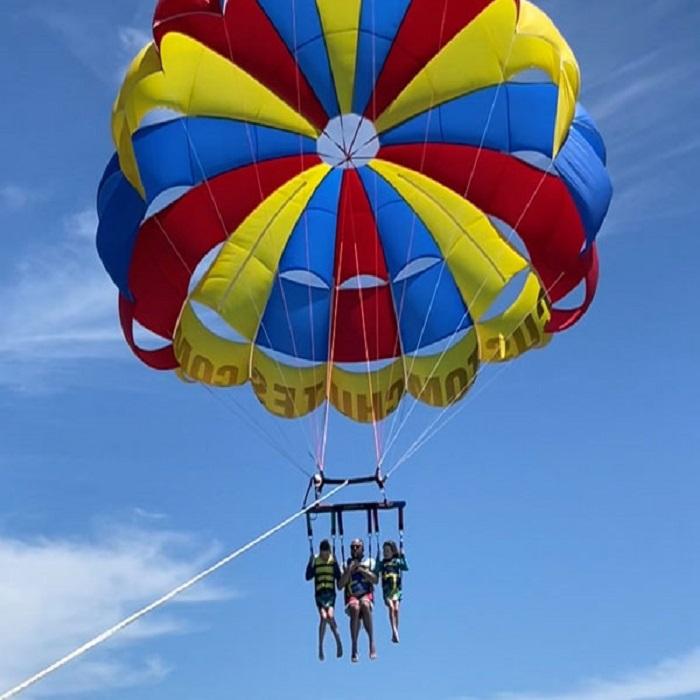 พาราเซลเลอร์น้ำ