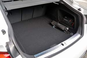 RS Q8 2023 591 ch V8 biturbo hautement équipé AWD - Product Image 5