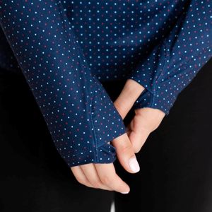 Pull personnalisé à fermeture éclair pour femmes-Personnalisé avec logo, idéal pour les uniformes d'équipe et les événements sportifs - Product Image 4