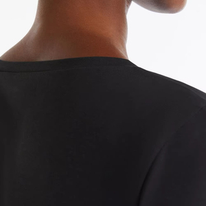 Camiseta de Moda con Cuello Redondo y Manga Corta para Mujer, Diseño Nuevo de Verano 2025, Top Estampado Personalizado, Ajuste Delgado, Transpirable - Product Image 2