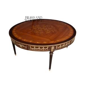 Table basse ronde de luxe avec incrustations en bois complexes et détails en laiton pour une décoration élégante du salon - Product Image 5