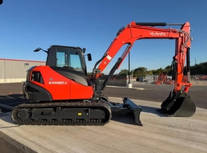 Mini-excavatrice compacte Kubota KX040-5 à prix abordable avec moteur diesel performant, force de creusement élevée et utilisation facile - Product Image 5