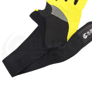 Entrenamiento Medio dedo Levantamiento de pesas Mano Yoga Fitness Deportes Gimnasio Ejercicio Entrenamiento al aire libre Culturismo Atlético por GLOVES City - Product Image 6