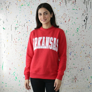 Sweat-shirt à capuche rouge unisexe Arkansas, coupe ample, en coton tricoté, imprimé sérigraphié sur le devant, idéal pour l'hiver - Product Image 1