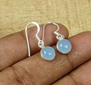 Boucles d'oreilles clous en argent sterling et calcédoine bleue, faites à la main, bijoux fantaisie en pierres précieuses, cadeau de pierre de naissance d'août pour femme, idéal pour les fêtes - Product Image 3