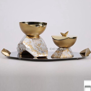 Ensemble de brûleurs Bakhoor en métal au design moderne pour la décoration intérieure et les parfums Brûleur d'encens arabe du Moyen-Orient pour les parfums - Product Image 1