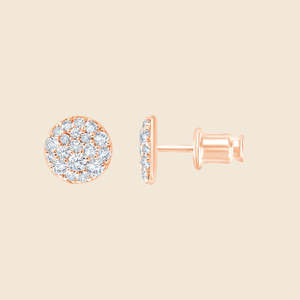 Boucles d'oreilles clous en diamants de laboratoire ronds subtillement taillés, 0,57 carat F-VS, en or massif 14 carats, pour fiançailles et soirées - Product Image 1