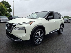 Certifié 2023 Nissann Rogue SL Accident-Free Disponible à la vente - Product Image 2