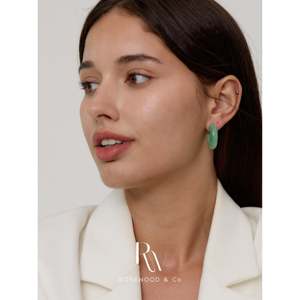 Orecchini a Cerchio Unisex Verde Giada, Leggeri in Acrilico, Stile Religioso, Regalo Perfetto per Lei - Product Image 3