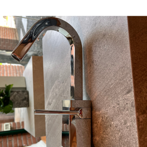 Robinet de lavabo moderne Nobili Qube, en laiton chromé, design carré, levier unique, disque en céramique, avec aérateur - Product Image 4