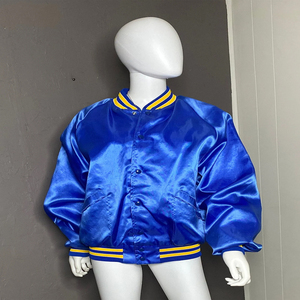 Chaqueta con letras hechas a medida de satén, chaqueta universitaria personalizada de satén al por mayor, chaqueta de satén de calidad superior al por mayor personalizada - Product Image 5