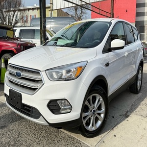 รถยนต์มือสองสุดเท่ ปี 2019 รุ่น E-SCAPE SE AWD SUV ระบบขับเคลื่อน 6 สปีด กำลัง 179 แรงม้า สีขาว น้ำมันเบนซิน ประสิทธิภาพสูง ระบบส่งกำลังแบบครอสโอเวอร์ - Product Image 1
