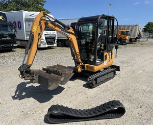 Mini-excavatrice sur chenilles Case CX18B avec godet, type excavatrice sur chenilles pour la construction, l'agriculture et l'aménagement paysager - Product Image 1
