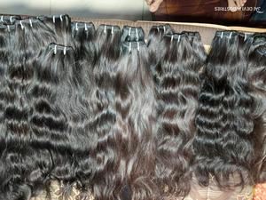 Vente en gros de paquets de cheveux humains indiens non traités, tissage de cheveux vierges bruts, couleur naturelle, fournisseur de cheveux Remy alignés sur les cuticules - Product Image 5