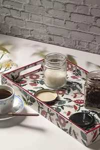 แผ่น MDF เคลือบพิมพ์ลายแบบทันสมัยถาดเสิร์ฟทรงสี่เหลี่ยมผืนผ้าดีไซน์ทันสมัยเป็นมิตรต่อสิ่งแวดล้อมใช้กับจานในงานปาร์ตี้ได้อย่างปลอดภัย - Product Image 2