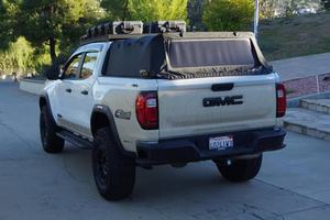 LISTO PARA ENVIAR LHD/RHD 2023 G-MC CAN-YON ELEVATION 4X4 310 HP TURBO 4 CILINDROS 4WD TODOTERRENO - Product Image 5