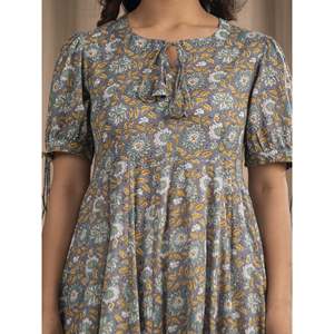 ชุดเดรสผ้าฝ้ายมัลมัลสีเทาพิมพ์ลายบล็อกด้วยมือ สไตล์โบโฮ ออกแบบตามสั่งสำหรับสาวออฟฟิศ คลับโกธิค ไซส์ XS ระบายอากาศได้ดี เอวทรงธรรมชาติ - Product Image 2