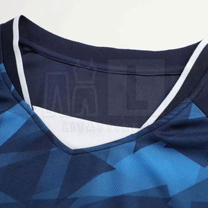 Meilleures ventes Conception personnalisée Vêtements de football Tissu doux Uniforme en ligne à vendre - Product Image 4