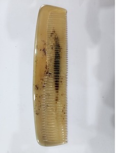 Elegant Wide Teeth Mini Vintage Handmade Bridal Feather Natural Horn Hair Comb Beautiful Design Hair Comb with Natural Horn - Product Image 4