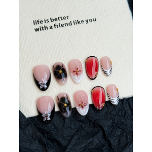 Blush Noir - Uñas Postizas con Diseño de Jardín - Product Image 6