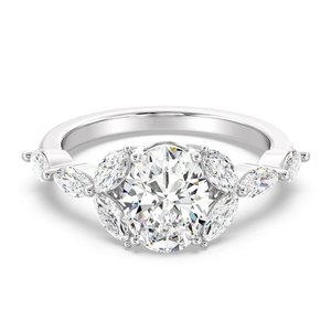 Anillo de compromiso solitario ovalado de 2 quilates con diamante marquesa - Product Image 3