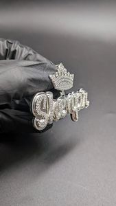 จี้เพชรโมอิสซาไนต์ทรงหยดน้ำแบบ Iced Out ตัวอักษรย่อสั่งทำพิเศษ เงินแท้ 925 ชุบโรเดียม ความเงางามสูง - Product Image 5