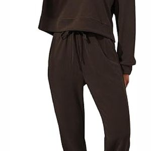 Nuevo 2025 Venta caliente Chándales de mujer con logotipo personalizado Nuevo conjunto de chándal de gimnasios Trajes de chándal casuales para mujer - Product Image 5