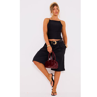Nouvel Arrivage Crop Top en Denim Noir Personnalisé, Coupe Ajustée, Col Droit, à Bretelles, en Crochet, Lavable et Brodé, Collection Printemps