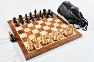 Jeu d'échecs avec plateau en bois pur 100% fait à la main et jeu d'échecs de taille personnalisée - Product Image 3