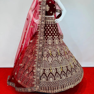 Tenue de mariée adulte majestueuse 3 Flair Full Jarkan Latkan Luxueux Velvet Touch Long Blouse & Heavy Dupatta Superbe look glamour - Product Image 1