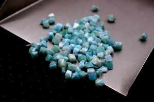 50 pièces minuscule Larimar rugueux taille minérale 2-4 MM pierre précieuse Larimar naturelle pierres brutes non traitées fabrication brute bijoux véritable rugueux - Product Image 4