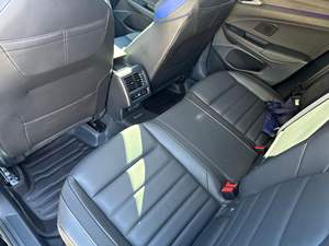 VOLKSWAGEN GOLF R 2024 USADO, Volante a la Izquierda/Derecha - Product Image 3