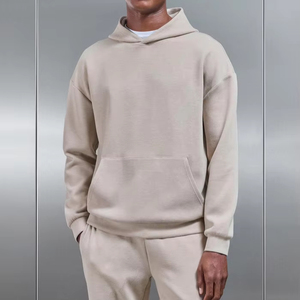 Chándal ligero de moda para hombres traje atlético de moda para entrenamiento de gimnasia actividad casual y al aire libre - Product Image 1
