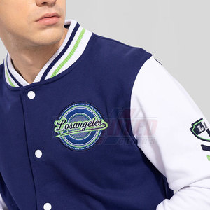 Blouson universitaire confortable pour homme, style lettre, col montant, coupe décontractée, tissu respirant et durable pour l'extérieur, personnalisable - Product Image 3