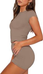 Producto de Moda, Conjunto Deportivo para Mujer de Color Sólido, Top Corto y Pantalones Cortos Ajustados para Entrenamiento y Gimnasio - Product Image 5