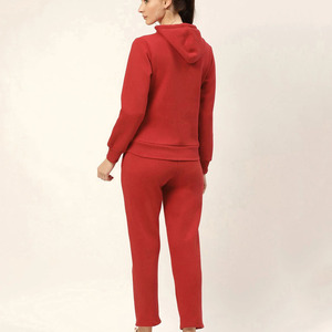 Vente en gros de survêtements élégants de haute qualité pour femmes ensemble de 2 pièces pour la course, le yoga et la salle de sport du Pakistan vêtements de rue de haute qualité - Product Image 2