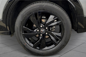 Buick Encore GX Sport Touring FWD SUV d'occasion 2024 - Prêt à être expédié - Product Image 3