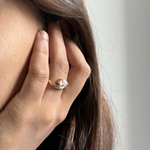 B2B Supply 1,04 CTW Lab Grown Diamond Solitaire Ring Forma de pera en oro de 14K 18K para compromiso - Product Image 6