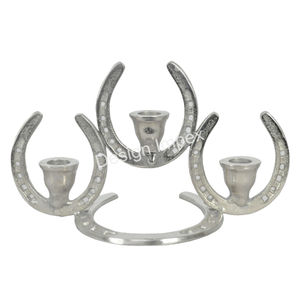 Decoración de fiestas navideñas y navideñas, portavelas ecuestre, candelabro de estilo de aluminio fundido, precio asequible - Product Image 3
