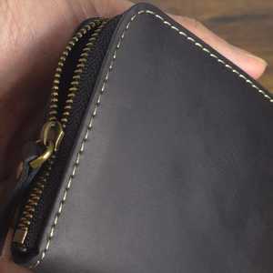 Crazy Horse Logo Pattern Retro Small Bifold Leather Man Wallet para hombres Genuine PC RFID Short & Open Closure - Product Image 5