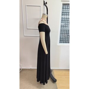 Robe longue en viscose élastiquée à épaules dénudées pour femme, 34668 - Noir - Product Image 5